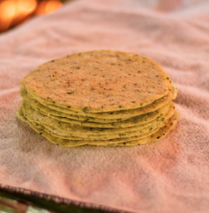 Tortillas de Maíz con Chaya (12 Piezas)