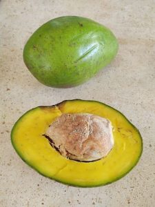 Aguacate local (pieza)
